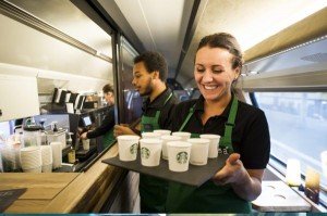 SCHWEIZ EROEFFNUNG SBB STARBUCKS